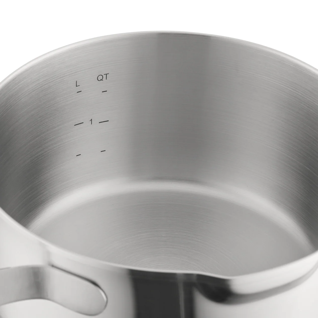 Elements - Covered Casserole (18 cm) - Image 4